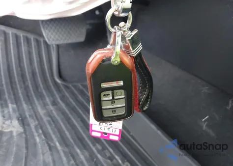 2018 Honda Accord Touring 2.0T z USA, uszkodzony, nr VIN 1HGCV2F97JA002289